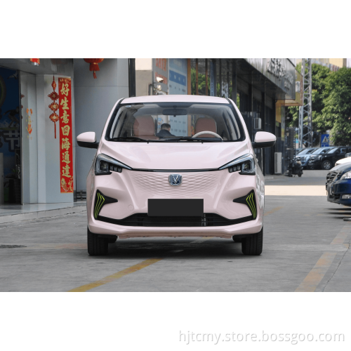 ENORME brodo 2022 Changan Benben E-Star Electric Car New Energy Vehicles 310 km Carros Car in vendita in Uzbekistan